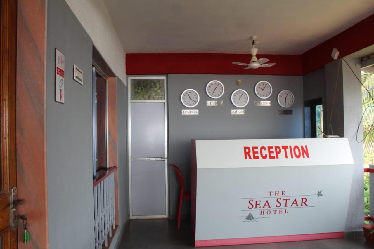 The Sea Star Hotel Harnai 外观 照片